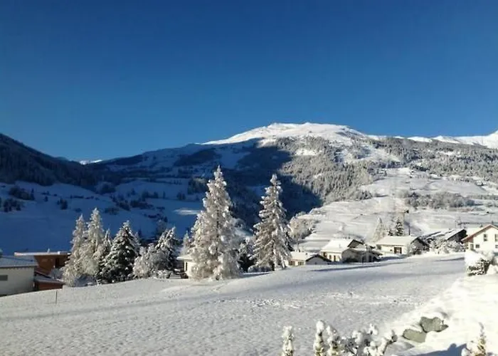 Mit Bergblick By Interhome *